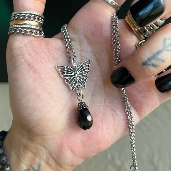 Butterfly Set with black austrian crystals ( necklace & matching earrings ) boho - Picture 12 of 13